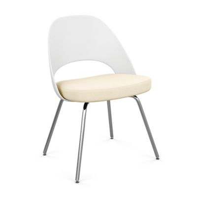 Saarinen Executive Chair With Plastic Back By Knoll Kno881778